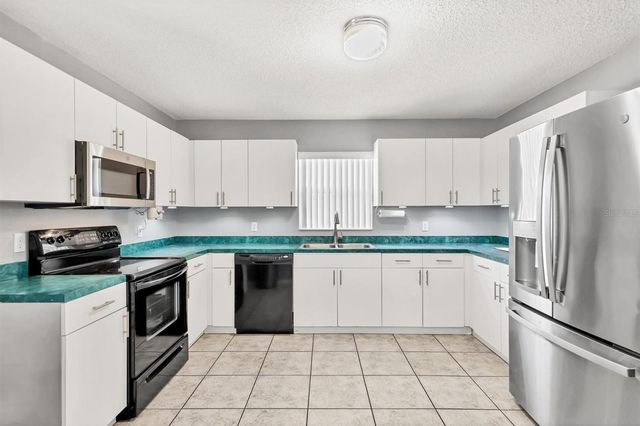 2715 52ND AVENUE TERRACE W, Bradenton, FL 34207