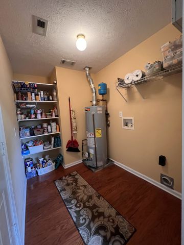 105 Pleasant Ln, White House, TN 37188