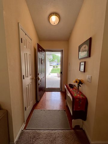 105 Pleasant Ln, White House, TN 37188