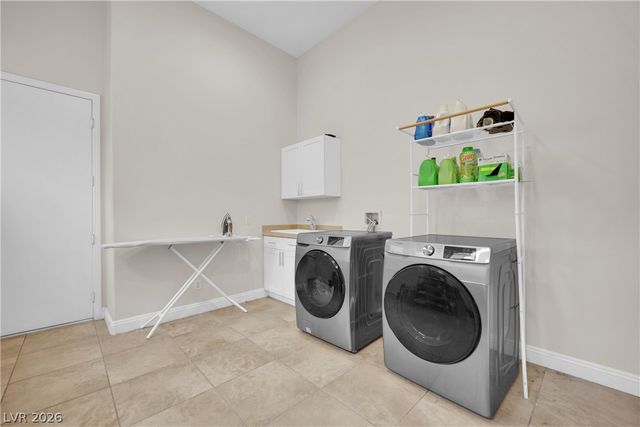 6330 Bellisima Street, Las Vegas, NV 89118