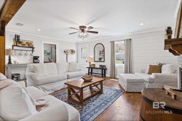 11100 Rhett McConnell Road, Theodore, AL 36582