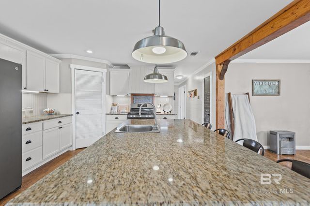 11100 Rhett McConnell Road, Theodore, AL 36582