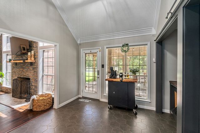 1933 Vz County Road 2721, Mabank, TX 75147