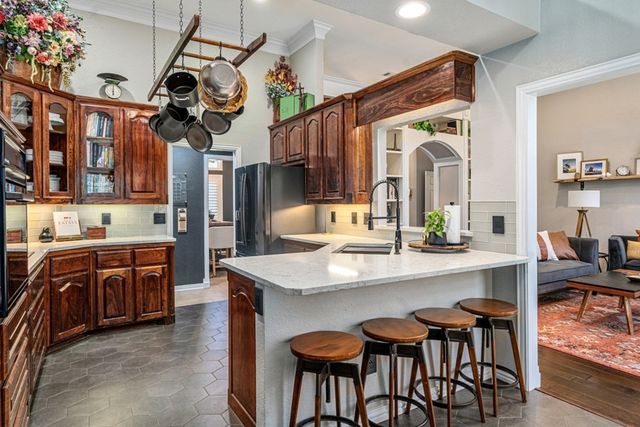 1933 Vz County Road 2721, Mabank, TX 75147