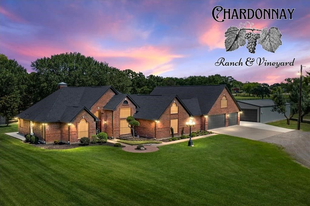 1933 Vz County Road 2721, Mabank, TX 75147