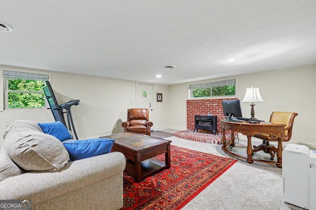 81 Starling Hill Lane, Clayton, GA 30525