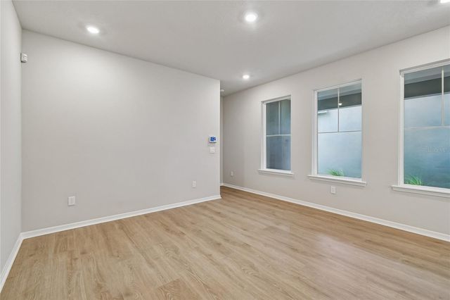 9334 HARTLINE WAY, Orlando, FL 32827