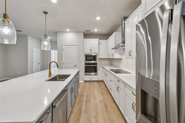 9334 HARTLINE WAY, Orlando, FL 32827