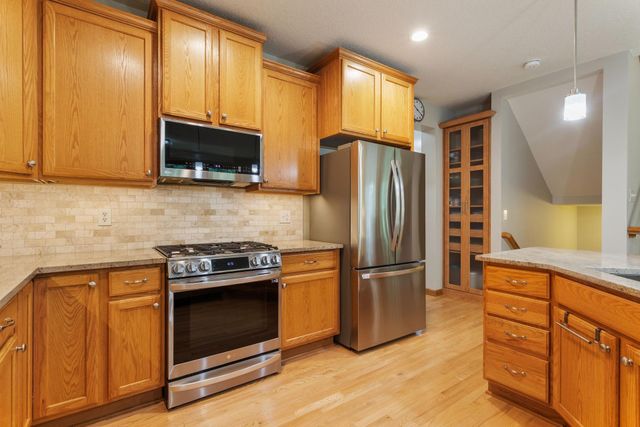 3457 Couchtown Path, Rosemount, MN 55068