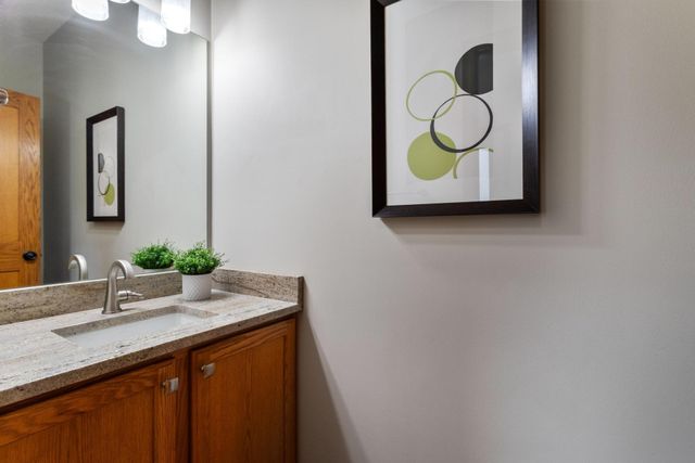 3457 Couchtown Path, Rosemount, MN 55068