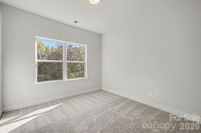 566 W Wilson Avenue, Mooresville, NC 28115