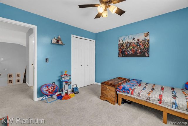 51963 Kings Pointe Drive, New Baltimore, MI 48047