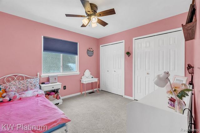 51963 Kings Pointe Drive, New Baltimore, MI 48047