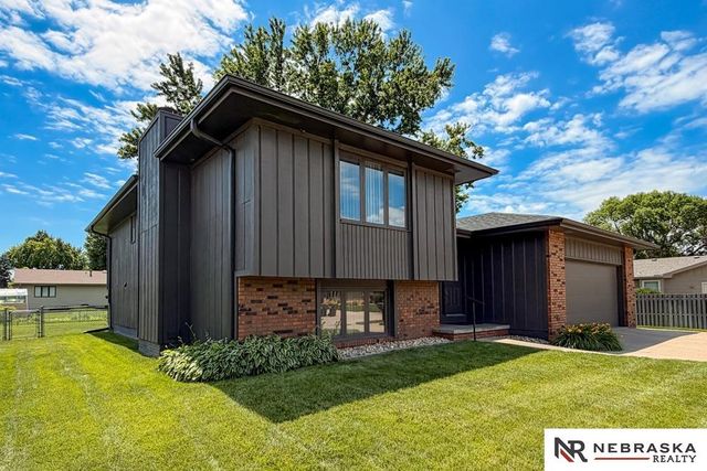 2217 Gaeth Avenue, Fremont, NE 68025