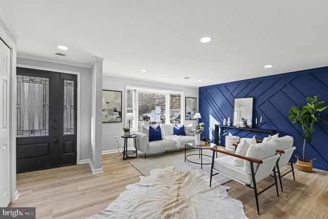 1009 MAPLE RD, Essex, MD 21221