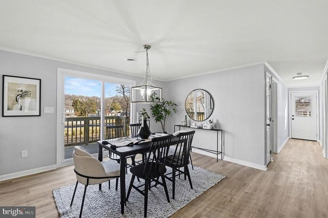 1009 MAPLE RD, Essex, MD 21221