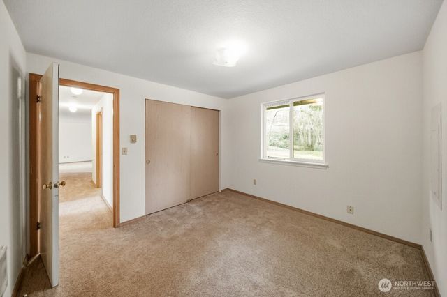 111 NE Santa Maria Lane, Belfair, WA 98528