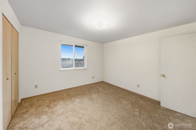 111 NE Santa Maria Lane, Belfair, WA 98528