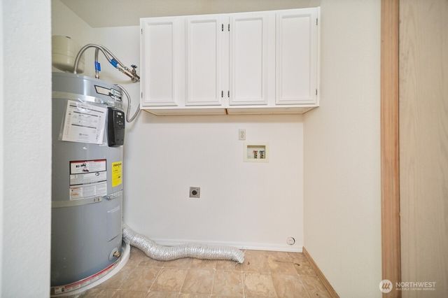 111 NE Santa Maria Lane, Belfair, WA 98528