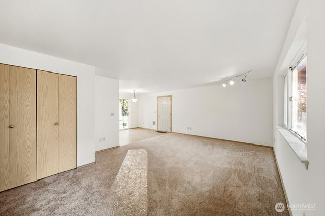 111 NE Santa Maria Lane, Belfair, WA 98528