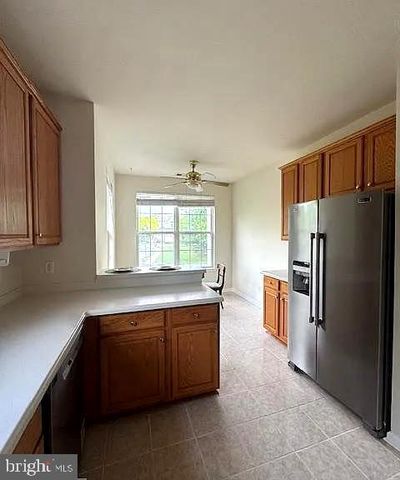 1 CARDIFF CT, Princeton Junction, NJ 08550