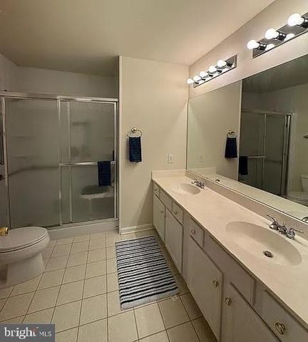 1 CARDIFF CT, Princeton Junction, NJ 08550