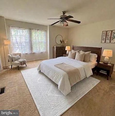 1 CARDIFF CT, Princeton Junction, NJ 08550