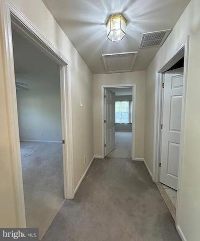 1 CARDIFF CT, Princeton Junction, NJ 08550