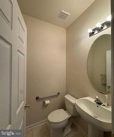 1 CARDIFF CT, Princeton Junction, NJ 08550