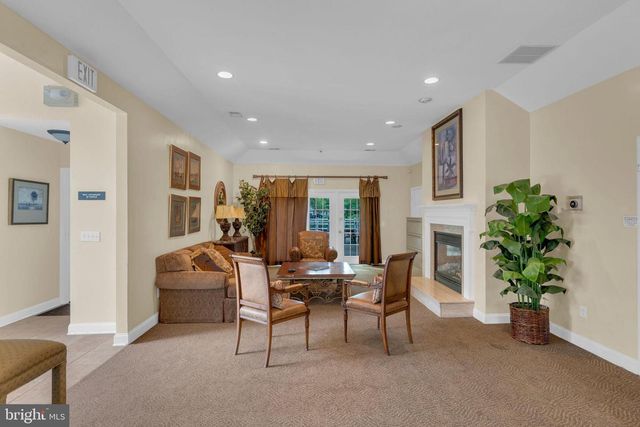 1 CARDIFF CT, Princeton Junction, NJ 08550
