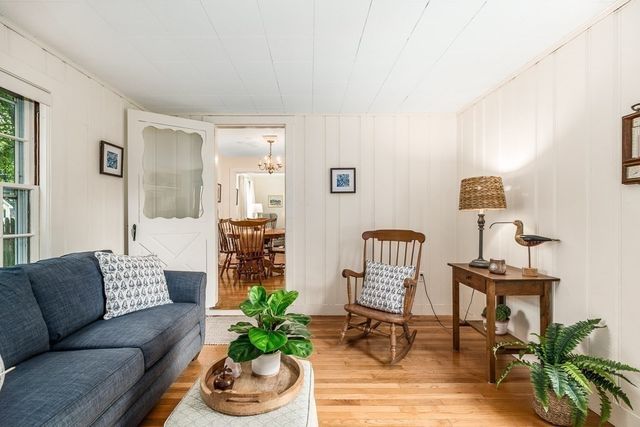 86 Union Street, Hamilton, MA 01982