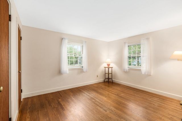 86 Union Street, Hamilton, MA 01982