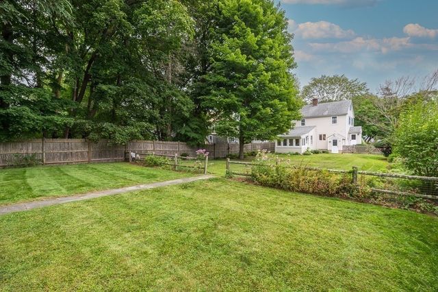 86 Union Street, Hamilton, MA 01982