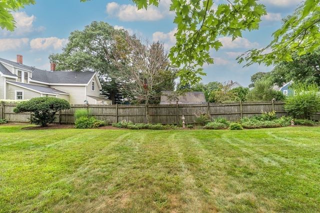 86 Union Street, Hamilton, MA 01982