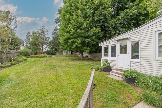 86 Union Street, Hamilton, MA 01982