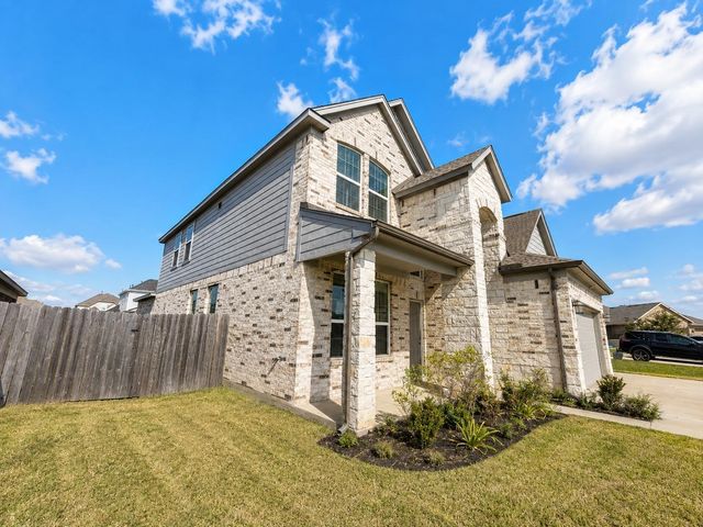108 Grazing Meadows Lane, Waller, TX 77484