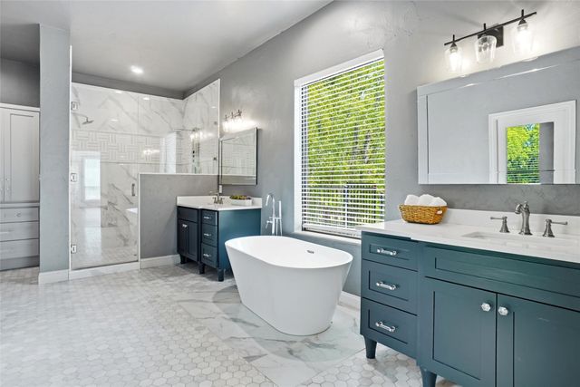1000 Simmons Road, Flower Mound, TX 75022