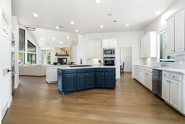 1000 Simmons Road, Flower Mound, TX 75022