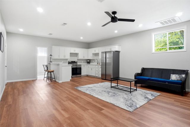 1000 Simmons Road, Flower Mound, TX 75022