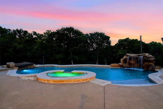 1000 Simmons Road, Flower Mound, TX 75022