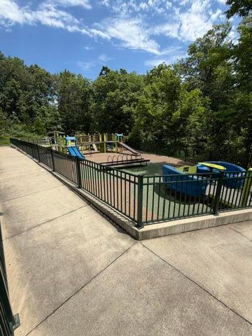 3711 LANSING AVE, Columbia, MO 65201