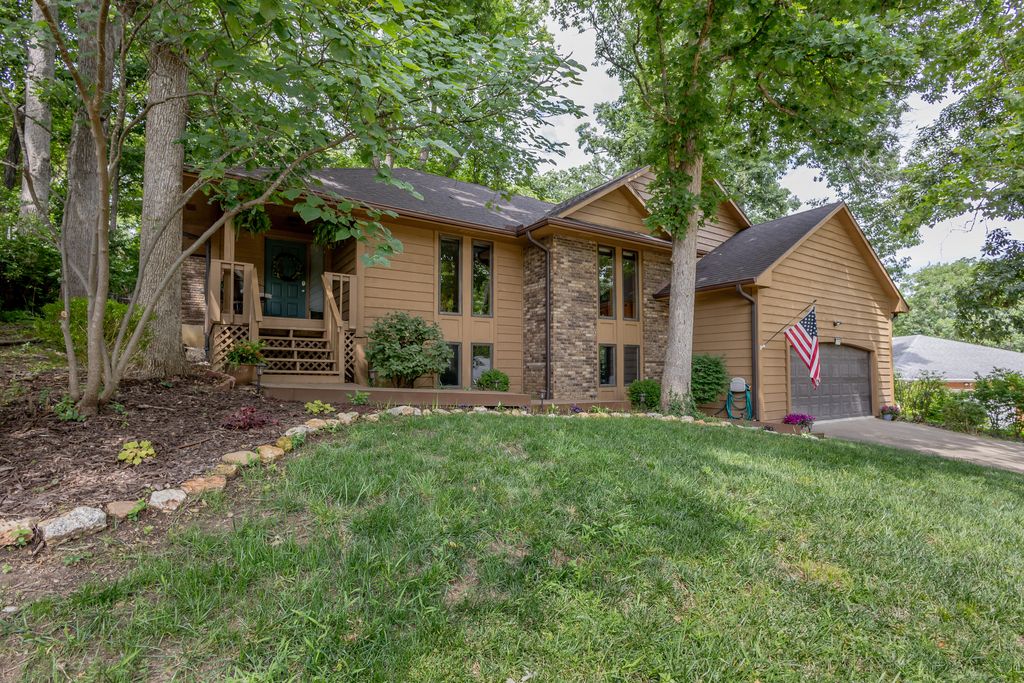 3711 LANSING AVE, Columbia, MO 65201