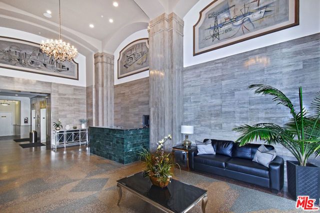 939 S Broadway 1006, Los Angeles, CA 90015