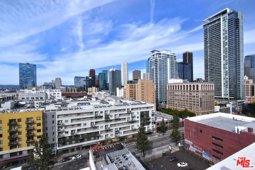939 S Broadway 1006, Los Angeles, CA 90015