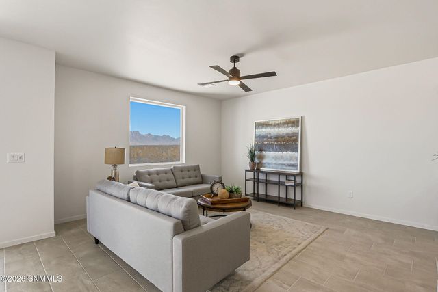 2074 Meteor Street, Las Cruces, NM 88012