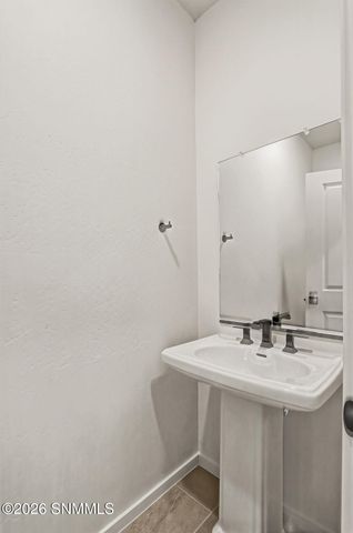 2074 Meteor Street, Las Cruces, NM 88012