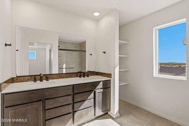 2074 Meteor Street, Las Cruces, NM 88012