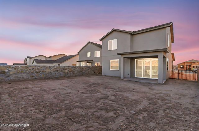 2074 Meteor Street, Las Cruces, NM 88012