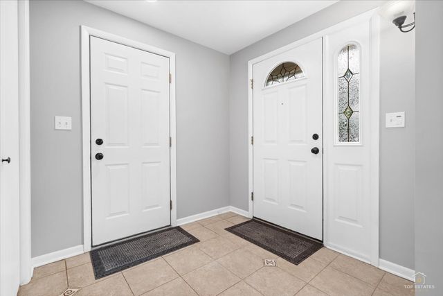 478 W Shady Lane Road, Palatine, IL 60074