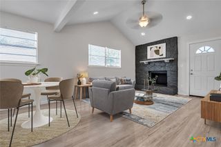 636 Mill Street, San Marcos, TX 78666